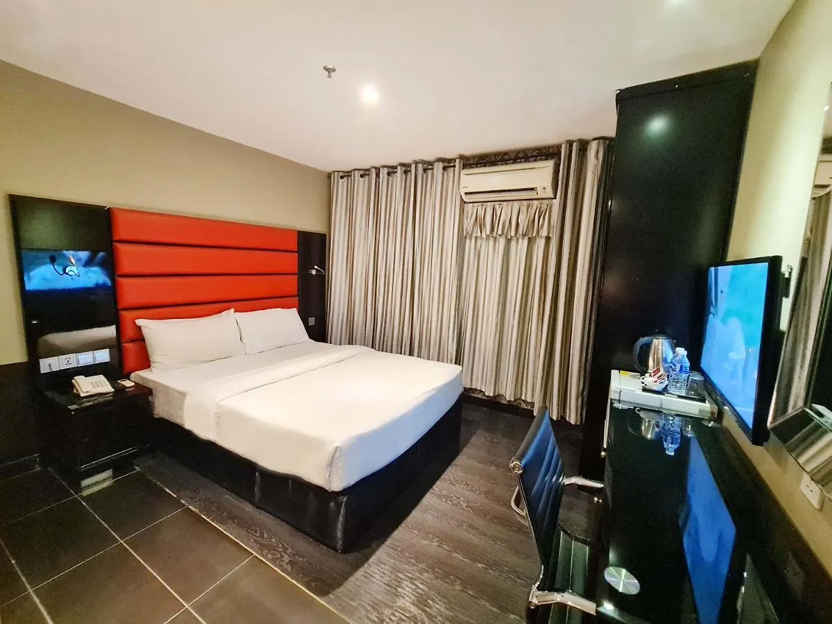 Arenaa Star Hotel Куала-Лумпур 3*,